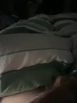 Snapshot of BennoBigD chatting on February 8, 2025, 12:28 am BennoBigD online show from February 8, 2025, 12:28 am