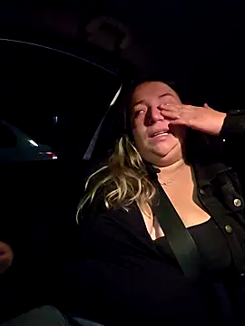 Snapshot of isabella_rossse chatting on October 29, 2025, 12:35 am isabella rossse online show from October 29, 2025, 12:35 am