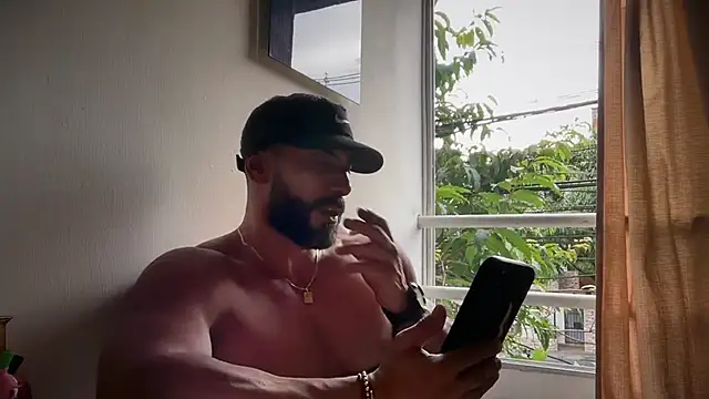 romeolovedark online show from May 20, 2026, 10:16 pm