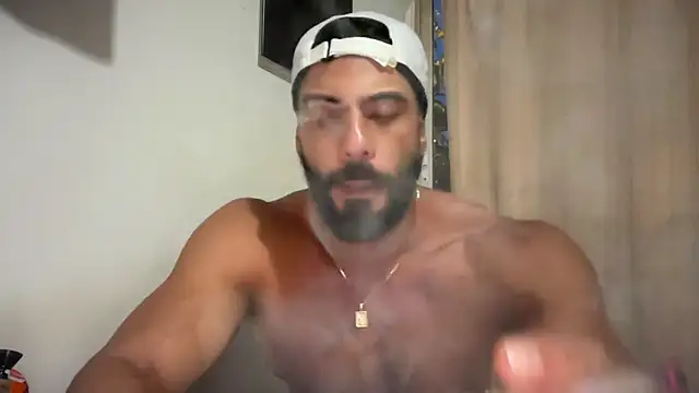romeolovedark online show from May 21, 2026, 10:33 am