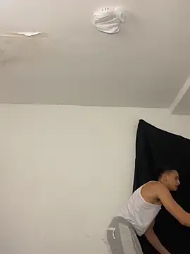 Snapshot of Kris_Khalifa69 chatting on January 4, 2025, 4:55 am Kris Khalifa69 online show from January 4, 2025, 4:55 am