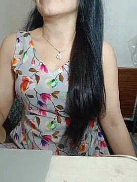 Snapshot of Chanchal--Navya chatting on June 11, 2026, 6:06 pm Chanchal--Navya online show from June 11, 2026, 6:06 pm