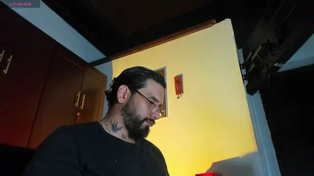 CamiloGray  online show from February 18, 2026, 2:35 pm