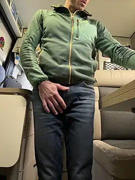 Hairy athlete online show from December 10, 2024, 6:38 pm