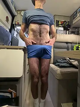 Hairy athlete online show from January 2, 2025, 4:35 pm