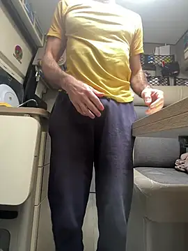 Hairy athlete online show from February 26, 2025, 9:21 am