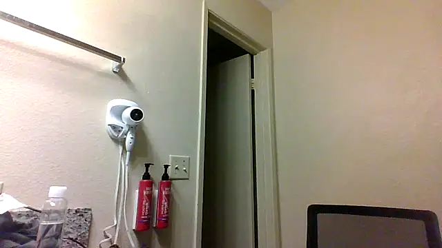 sexybribrixh online show from October 18, 2025, 5:10 am