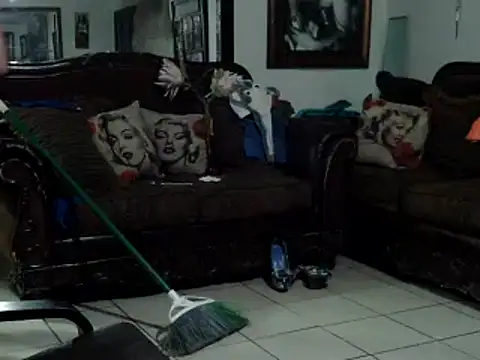 Snapshot of Cataleia21 chatting on January 14, 2026, 11:49 am Cataleia21 online show from January 14, 2026, 11:49 am