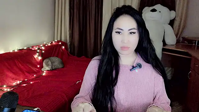 AsianQueens online show from February 17, 2025, 6:04 pm