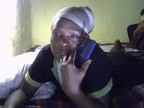 cute-shamza online show from November 18, 2025, 6:01 pm