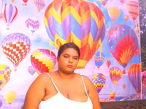 Snapshot of Indianfairy99 chatting on February 4, 2025, 12:00 pm Indianfairy99 online show from February 4, 2025, 12:00 pm