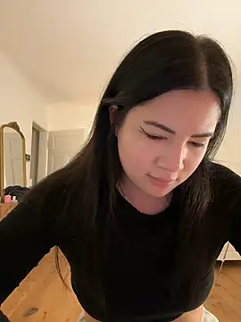 Snapshot of clairewntr chatting on January 6, 2025, 10:26 pm clairewntr online show from January 6, 2025, 10:26 pm