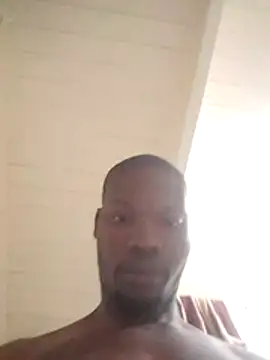 Snapshot of Malibongwe17 chatting on November 29, 2025, 10:24 pm Malibongwe17 online show from November 29, 2025, 10:24 pm