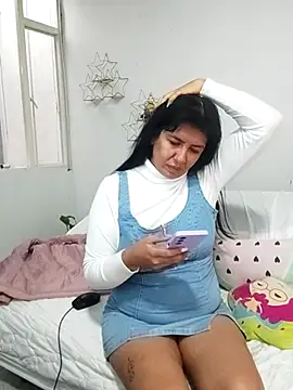 aisha latina online show from February 18, 2026, 2:24 pm