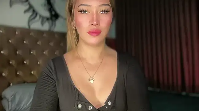 Snapshot of Jasmine_Elcock chatting on January 23, 2025, 7:29 pm Jasmine Elcock online show from January 23, 2025, 7:29 pm