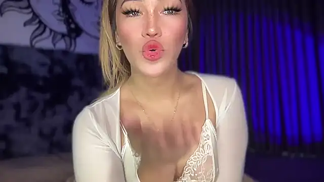 Snapshot of Jasmine_Elcock chatting on February 26, 2025, 10:31 pm Jasmine Elcock online show from February 26, 2025, 10:31 pm