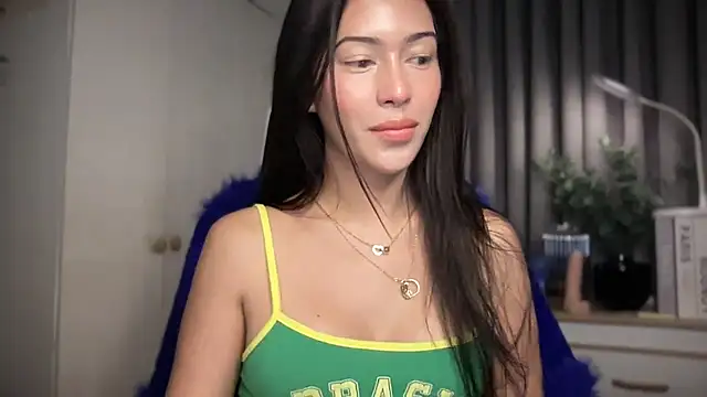 Snapshot of Jasmine_Elcock chatting on May 16, 2026, 7:45 pm Jasmine Elcock online show from May 16, 2026, 7:45 pm