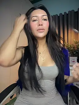 Jasmine Elcock online show from June 5, 2026, 5:18 pm