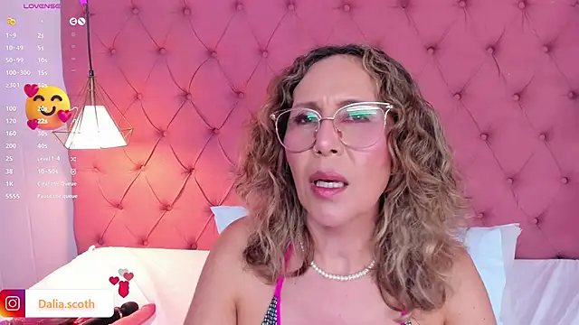 DaliaScoth online show from March 3, 2025, 10:20 pm