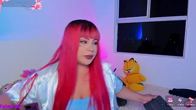 Snapshot of SophieRossi chatting on February 7, 2026, 7:01 am SophieRossi online show from February 7, 2026, 7:01 am