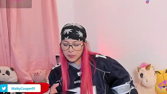 Snapshot of SophieRossi chatting on February 24, 2026, 3:26 am SophieRossi online show from February 24, 2026, 3:26 am