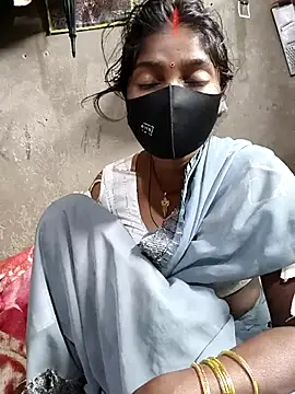 Arti032 online show from January 11, 2026, 10:48 pm