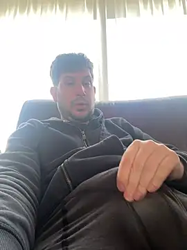 Snapshot of Taxidriver1988 chatting on March 14, 2025, 10:50 am Taxidriver1988 online show from March 14, 2025, 10:50 am