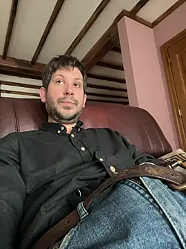 Snapshot of Taxidriver1988 chatting on February 20, 2026, 2:06 pm Taxidriver1988 online show from February 20, 2026, 2:06 pm