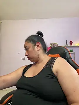 Snapshot of agathaxxx-69 chatting on May 7, 2026, 8:14 pm agathaxxx-69 online show from May 7, 2026, 8:14 pm