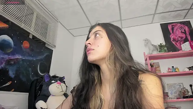 Snapshot of mariecam420 chatting on March 27, 2026, 11:43 am mariecam420 online show from March 27, 2026, 11:43 am