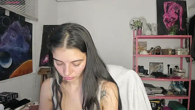 Snapshot of mariecam420 chatting on April 1, 2026, 2:58 pm mariecam420 online show from April 1, 2026, 2:58 pm