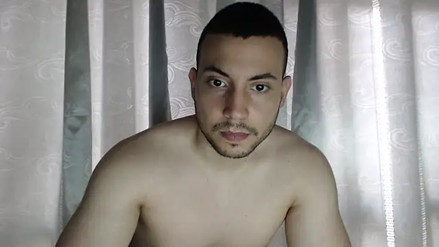 Armando 2002 online show from May 6, 2026, 3:06 pm