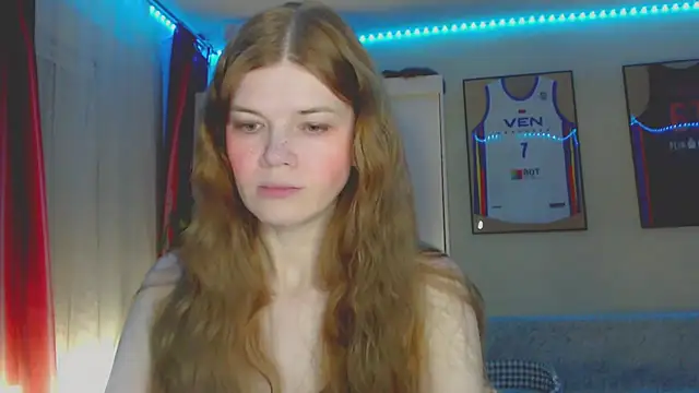 Snapshot of Klementa chatting on July 23, 2026, 6:17 pm Klementa online show from July 23, 2026, 6:17 pm