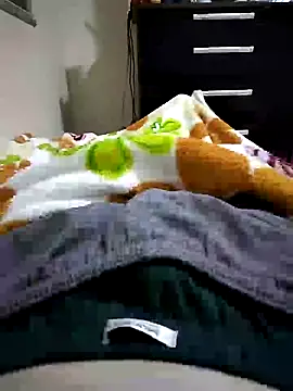 Snapshot of shiiank chatting on May 20, 2026, 2:07 am shiiank online show from May 20, 2026, 2:07 am