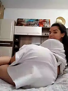 Snapshot of baby_sweet_girl_ chatting on January 9, 2025, 2:22 am baby sweet girl online show from January 9, 2025, 2:22 am
