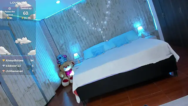 floryn susana online show from March 18, 2025, 11:31 pm