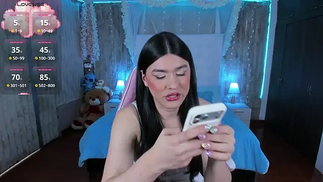 Snapshot of floryn_susana chatting on April 2, 2026, 8:50 pm floryn susana online show from April 2, 2026, 8:50 pm