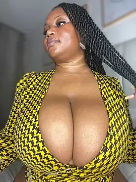 Hyra Ari online show from December 20, 2025, 7:48 am