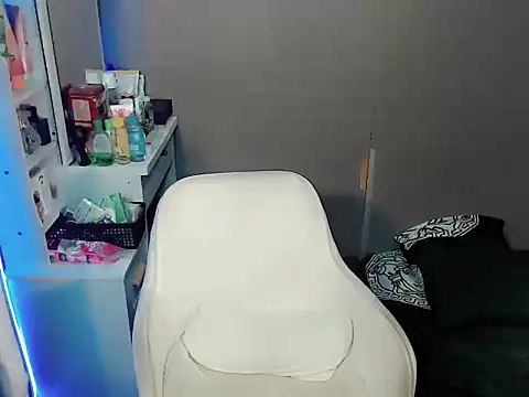 Snapshot of Nasty_Mera chatting on September 17, 2025, 10:22 pm Nasty Mera online show from September 17, 2025, 10:22 pm