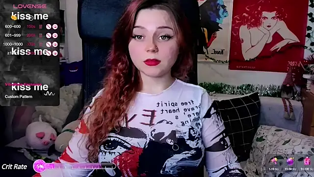 Snapshot of StellaMilla chatting on January 8, 2025, 10:37 pm StellaMilla online show from January 8, 2025, 10:37 pm