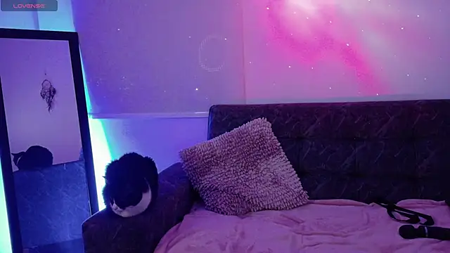 Snapshot of Lia_Tinez chatting on September 29, 2025, 11:42 pm Lia Tinez online show from September 29, 2025, 11:42 pm