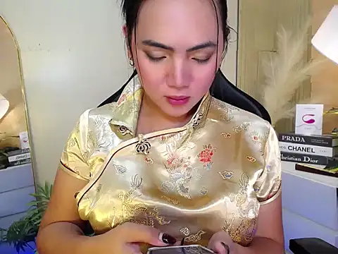 Snapshot of Martha_pookerxxx chatting on March 1, 2025, 1:32 am Martha pookerxxx online show from March 1, 2025, 1:32 am