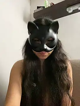 nenalayla online show from February 6, 2025, 11:15 pm