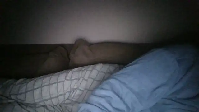 Snapshot of Anderrust chatting on December 19, 2025, 10:28 pm Anderrust online show from December 19, 2025, 10:28 pm