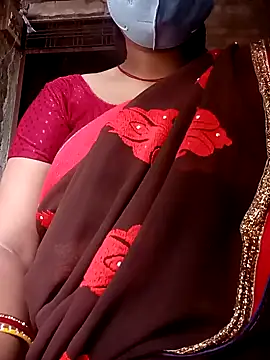 Snapshot of Lattika-Bhabhi chatting on December 28, 2024, 7:11 am Lattika-Bhabhi online show from December 28, 2024, 7:11 am