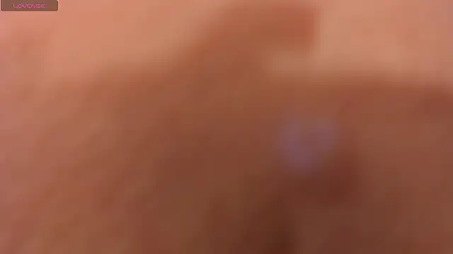 Snapshot of MadelineFox chatting on December 16, 2025, 8:30 am MadelineFox online show from December 16, 2025, 8:30 am