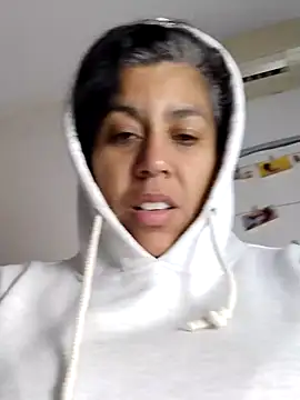 Molly newman6 online show from February 3, 2025, 8:24 pm