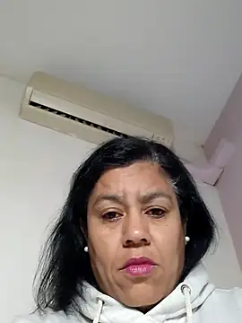 Molly newman6 online show from March 4, 2025, 6:15 am