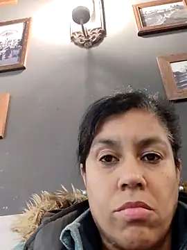 Molly newman6 online show from March 6, 2025, 1:24 pm