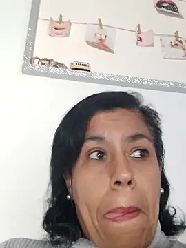 Molly newman6 online show from November 11, 2025, 7:36 pm